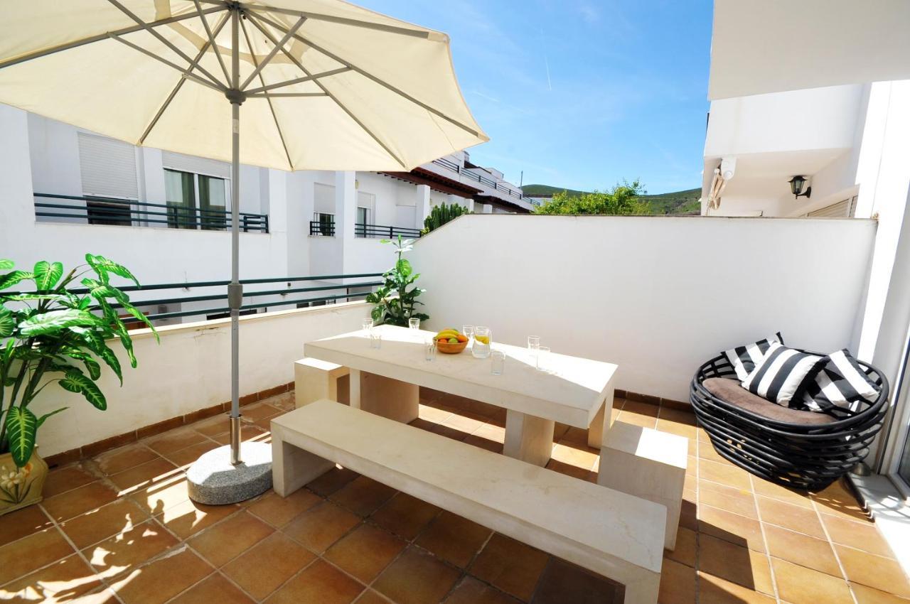 3 Bedroom Townhouse Benahavis Village 外观 照片