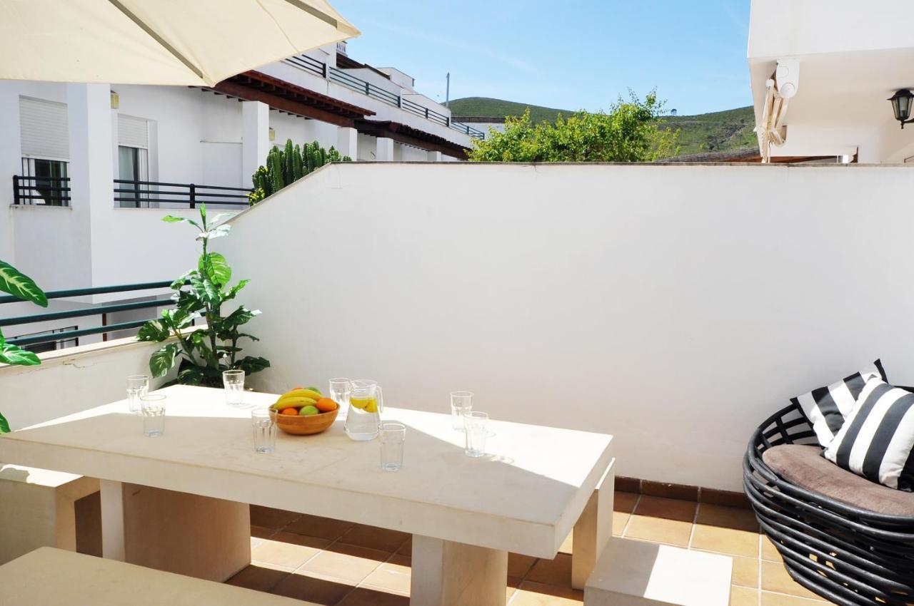 3 Bedroom Townhouse Benahavis Village 外观 照片
